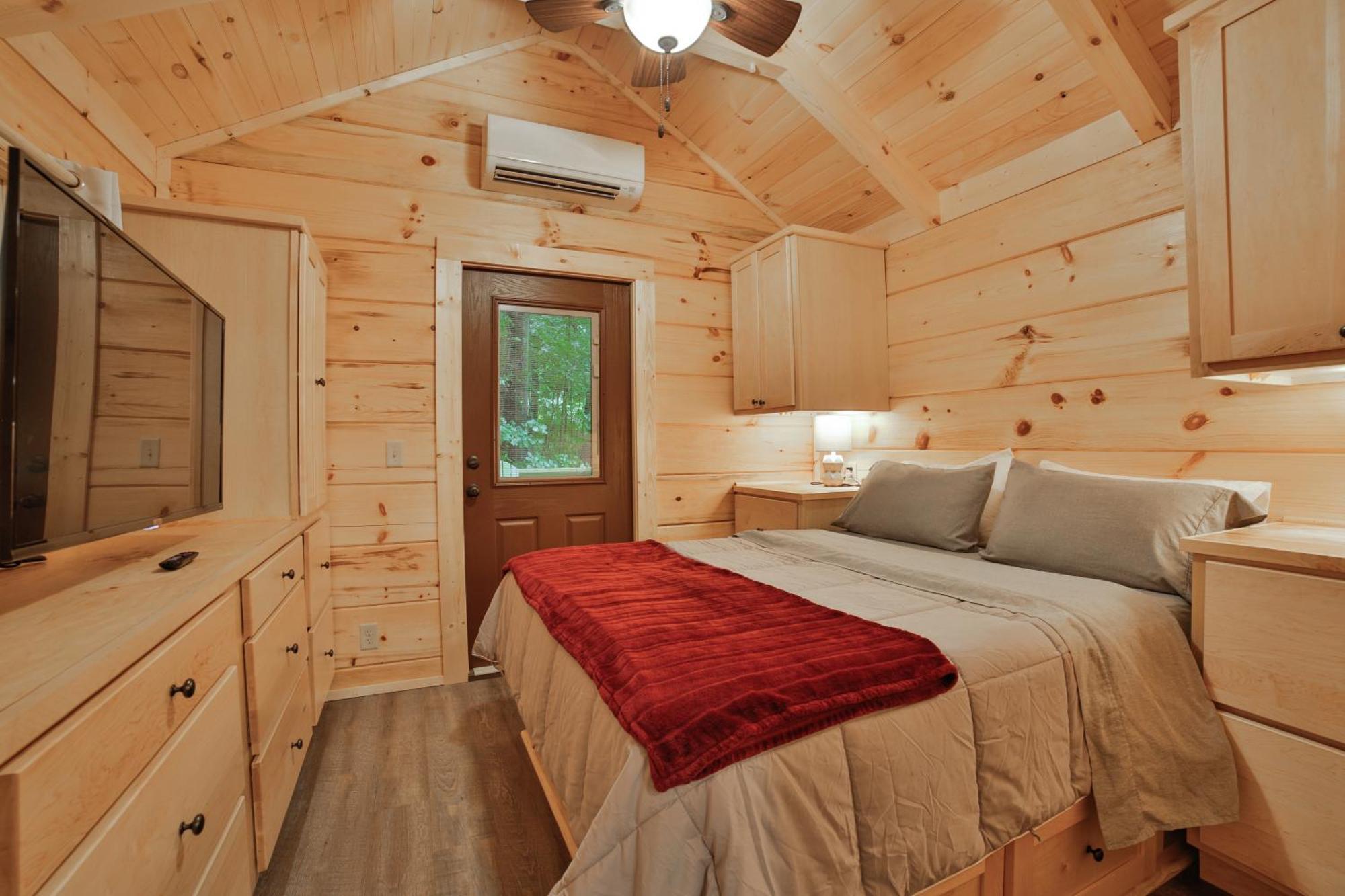 Martha Cabin Tiny Cabin By Downtown Τσαττανούγκα Εξωτερικό φωτογραφία